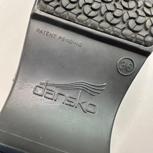 Dansko XP Black and Silver Metallic Medallion Leather Closed  Back Clogs - Picture 8 of 10